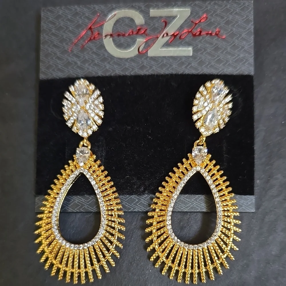 Kenneth Jay Lane  Teardrop Earrings - Picture 2 of 5
